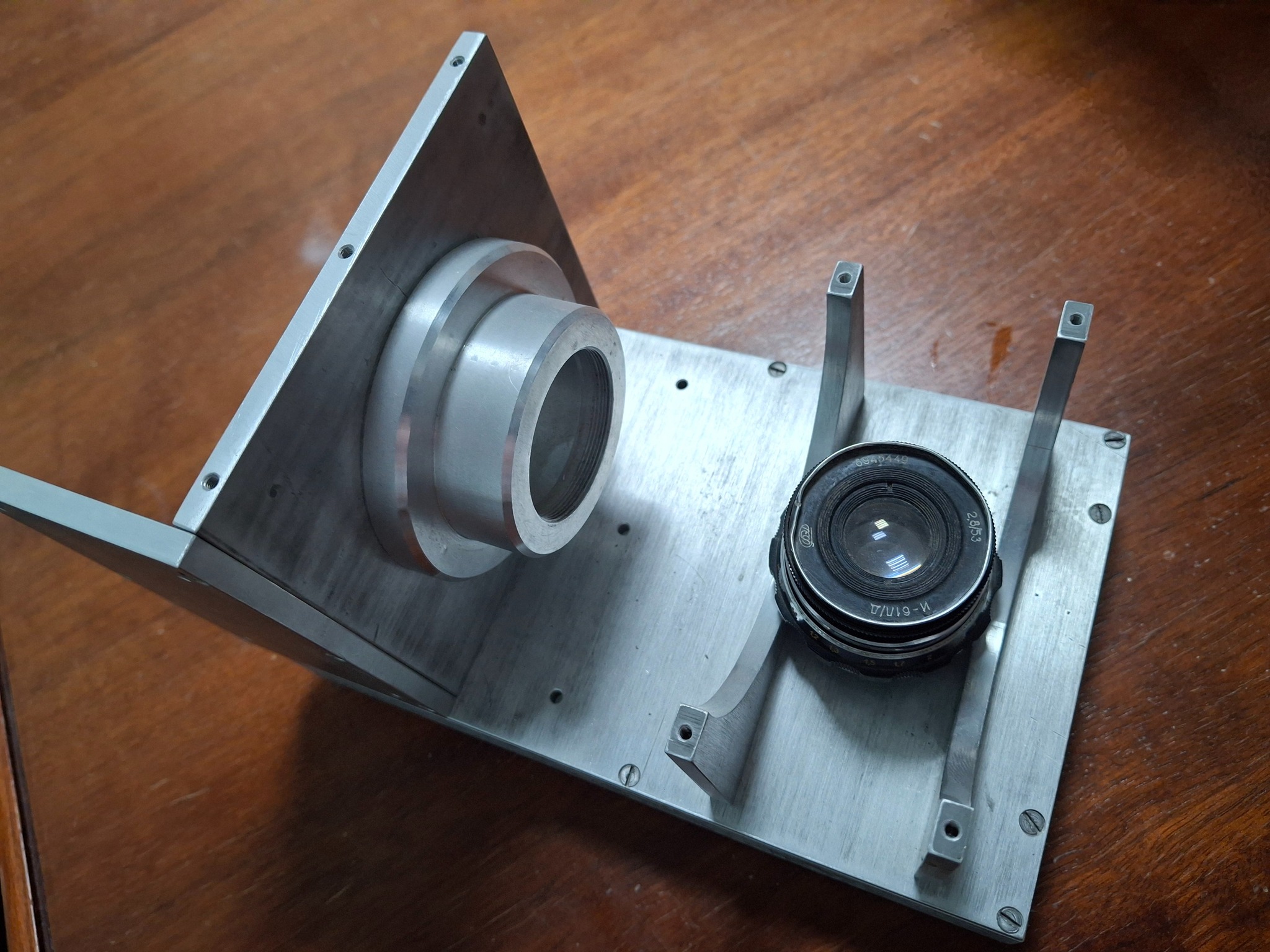 Экспонат дня: первый молдавский спутник